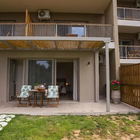 Forest Skiathos Apartment Troulos