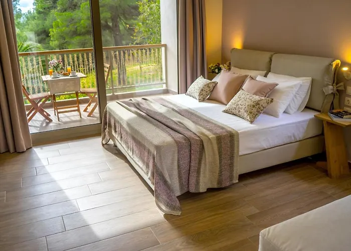 Forest Skiathos Troulos