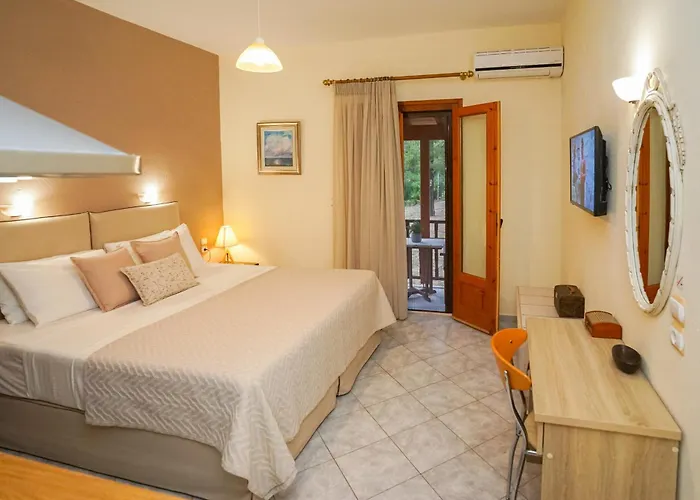 Forest Skiathos Apartment